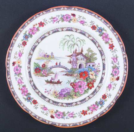 Manchu (Scalloped) by Paragon