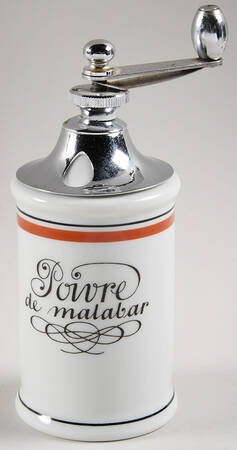 Bistrot Rust Orange Pepper Mill