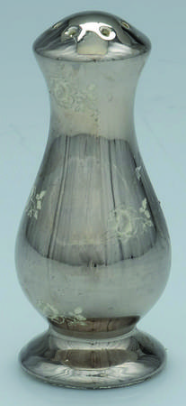 Platinum Rose Pepper Shaker
