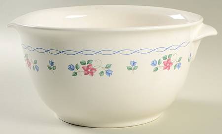 Bonnie Brae Oversize Batter Bowl
