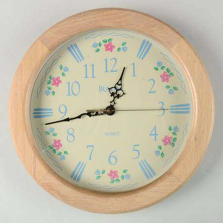 Bonnie Brae Hanging Wall Clock