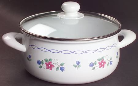 Bonnie Brae 4 Quart Metal Dutch Oven with Glass Lid