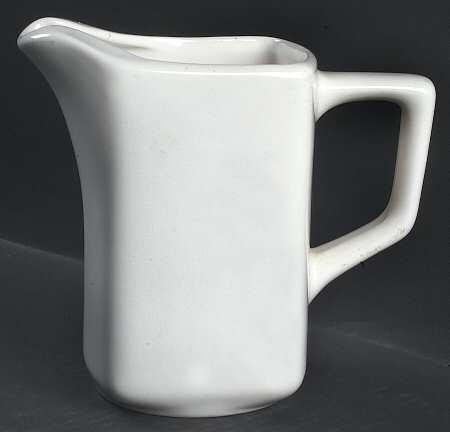 Hearth 24 Oz Pitcher