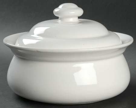 Hearth 1.5 Qt Round Covered Casserole