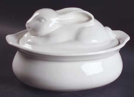 Hearth 2.5 Quart Oval Covered Casserole