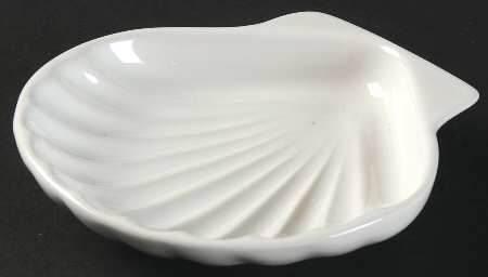 Hearth Shell Shaped Dish