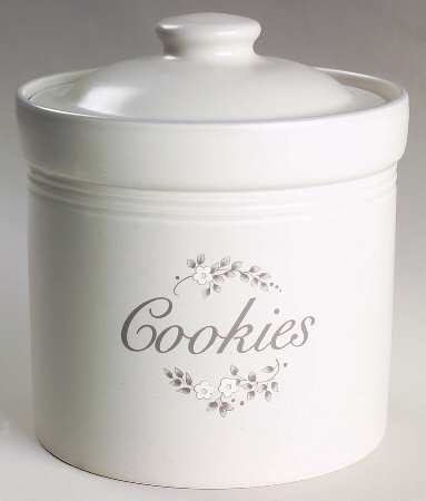 Heirloom Cookie Jar & Lid