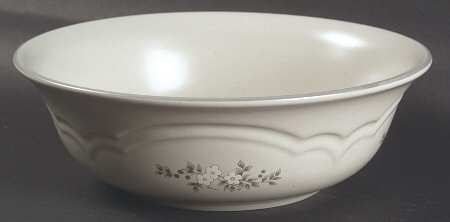 Heirloom 7" Round Vegetable Bowl