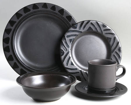 Midnight Sun 5 Piece Place Setting