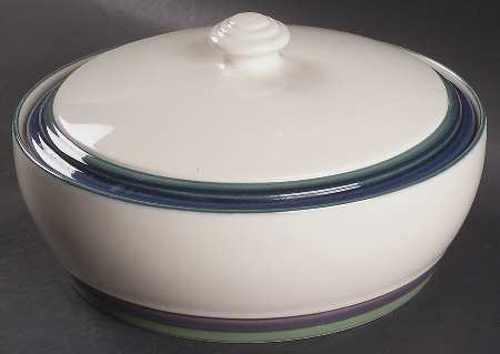 Mountain Shadow 2 Qt Round Covered Casserole