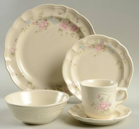 Tea Rose 40 Piece Estate Set by Pfaltzgraff