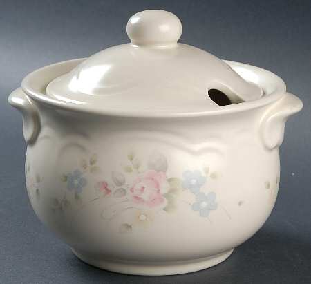 Tea Rose Mini Tureen & Lid by Pfaltzgraff