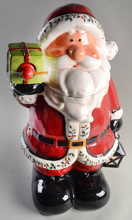 Winterberry Figural Treat Jar & Lid