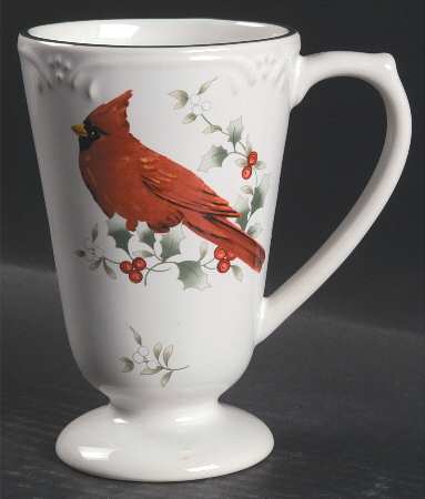 Winterberry Pedestal Mug