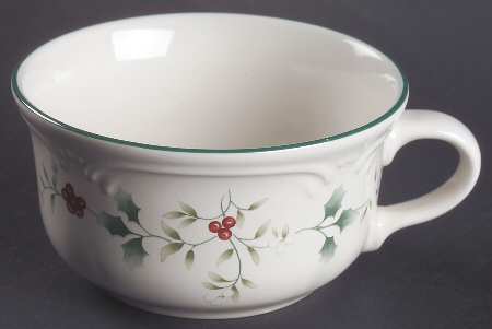 Winterberry Soup Mug