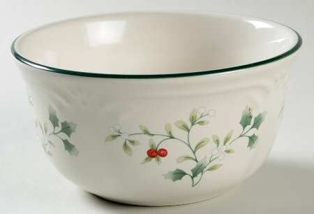 Winterberry Dessert Bowl by Pfaltzgraff