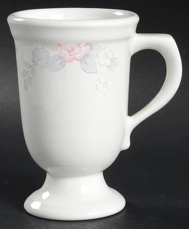 Wyndham Pedestal Mug