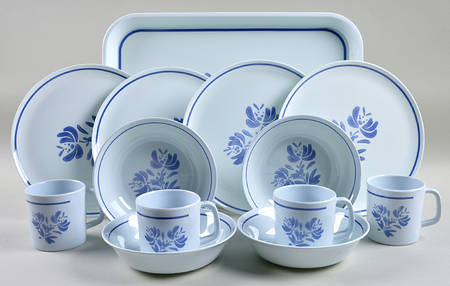 Yorktowne 13 Piece Melamine Service Set