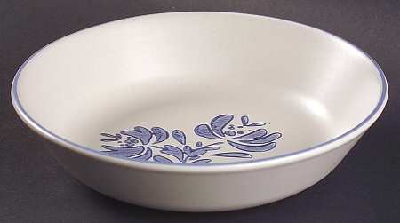 Yorktowne Individual Salad Bowl