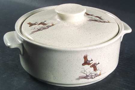 PFD1 1.5 Qt Round Covered Casserole
