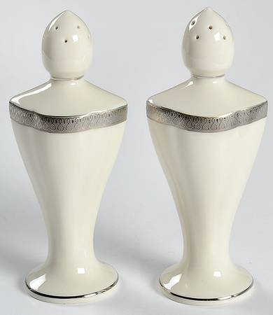 Geneva (Ivory Background) Salt & Pepper Set