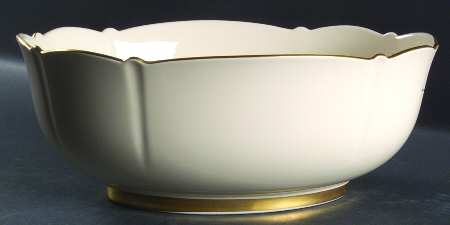 Richmond Large Footed Oval Bowl by Pickard