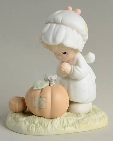 October-Calendar Girls G Clef - October - G Clef Trademark With Box
