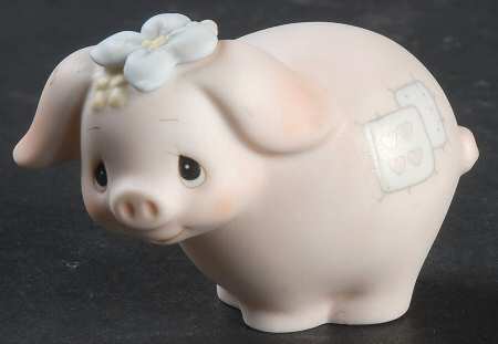 Animal Collection-Pig Cedar Tree-Pig With Flower - Cedar Tree Trademark, No Box