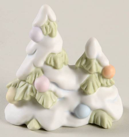 Sugar Town Figurines & Houses Double Tree-Heart - Heart Trademark With Box