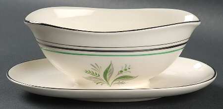 Encore (Platinum Inner Ring) Gravy Boat with Attached Underplate by Pope Gosser