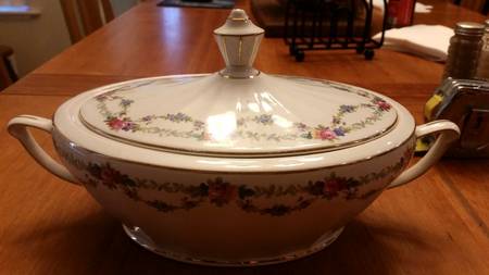 POP24 Oval Covered Vegetable