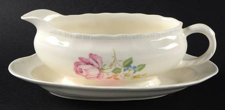POP53 Gravy Boat & Underplate