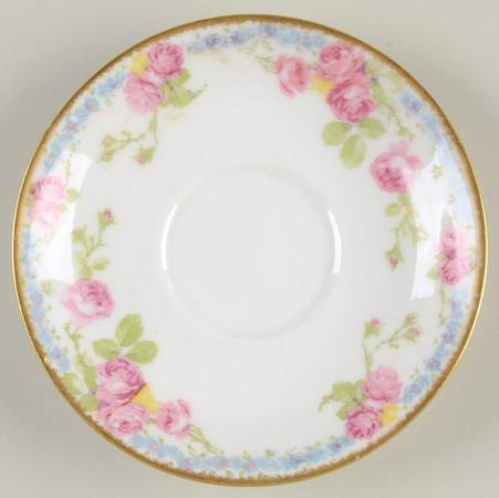POY22 Saucer