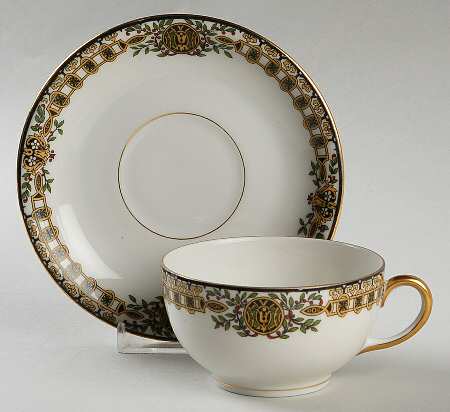 POY7 Flat Cup & Saucer Set