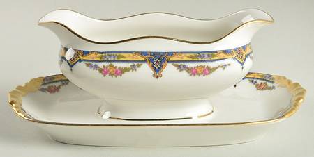 POY74 Gravy Boat with Attached Underplate by Jean Pouyat