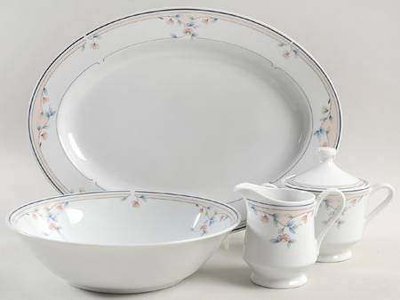 Heritage Blossom 5 Piece Hostess Set