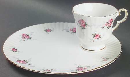 Windsor Rose Snack Plate & Cup Set