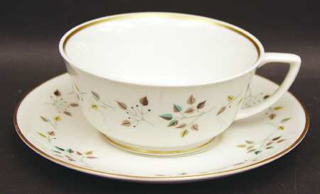Riviera Footed Cup & Saucer Set