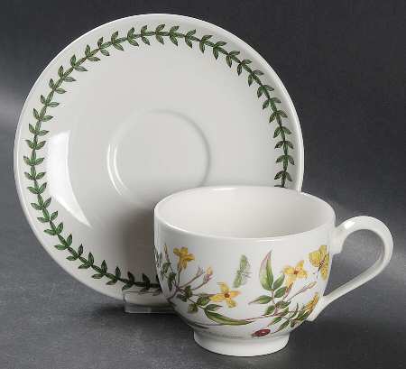 Botanic Garden Traditional Footed Cup & Saucer Set