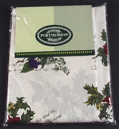 The Holly and The Ivy 60" X 102" Oblong Tablecloth