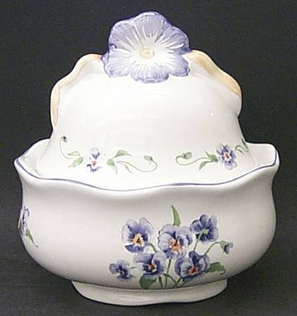 Edwina Candy Box & Lid