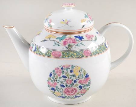 Tung Hai Teapot & Lid