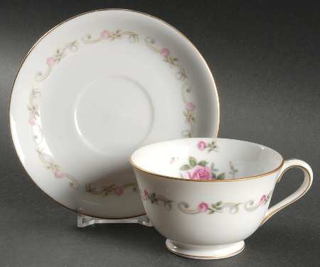 Footed Cup & Saucer Set