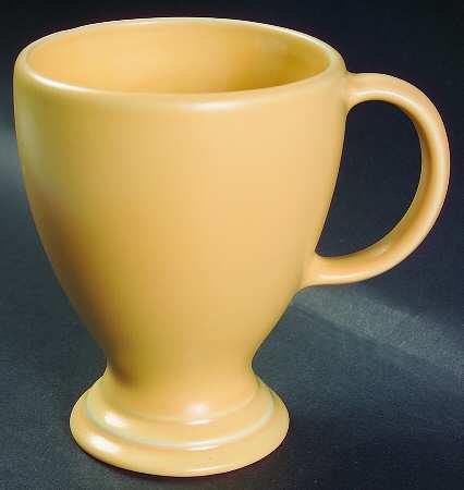 Terrace Buttercream (Yellow) Extra Large 16 Oz Pedestal Mug
