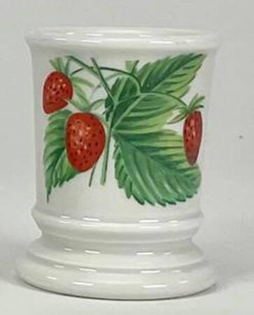 Les Fruits Sauvages Cigarette Holder