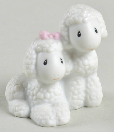 Sheep-Noahs Ark Cracked Egg - Sheep - Egg Trademark With Box