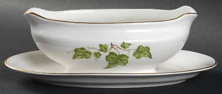 PNC1 Gravy Boat with Attached Underplate by Pencrest