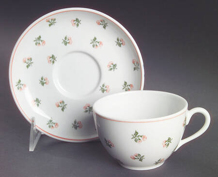 PIL3 Flat Cup & Saucer Set