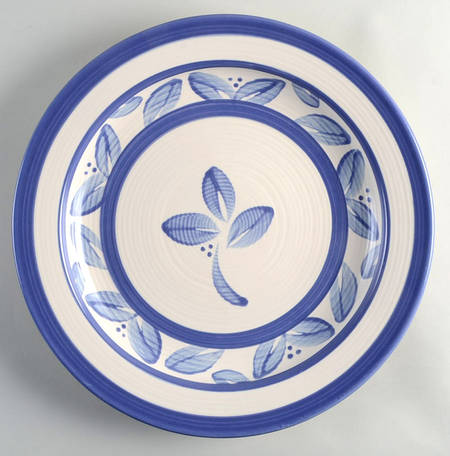 Villa Flora 15" Chop Plate (Round Platter)