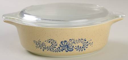 Homestead 1 Pt Round Covered Casserole